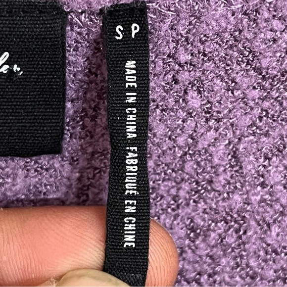 Urban Outfitters Long Sleeve Cropped Sweater Twist Front Purple Size Small - Picture 4 of 12